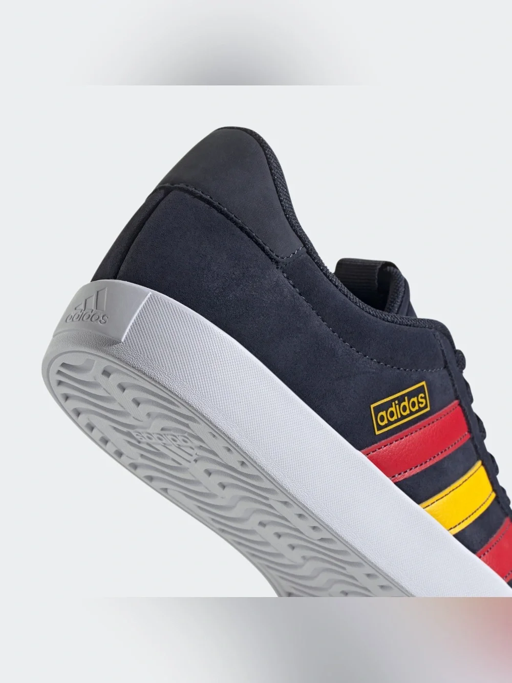 NWT Adidas Mens Vl Court 3.0 in Legend Ink Better Scarlet size 7.5 Skateboarding